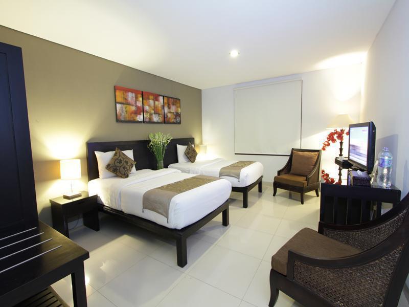 Gosyen Hotel Легиан Экстерьер фото