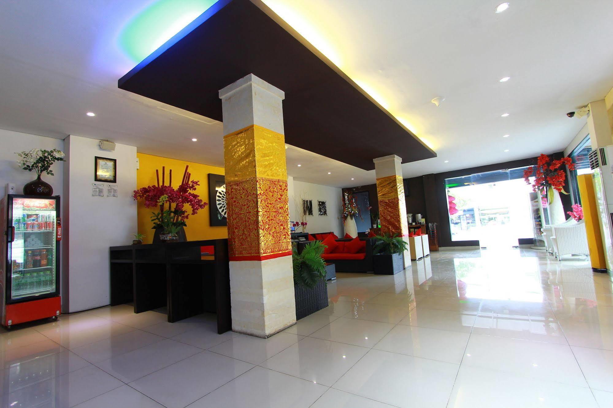 Gosyen Hotel Легиан Экстерьер фото